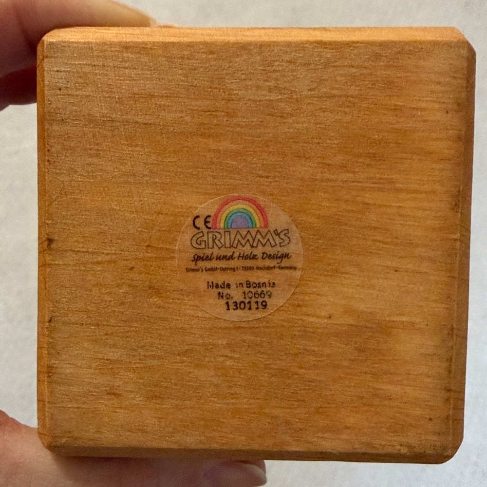 Grimm’s Large Natural Rainbow - Picture 3 of 3